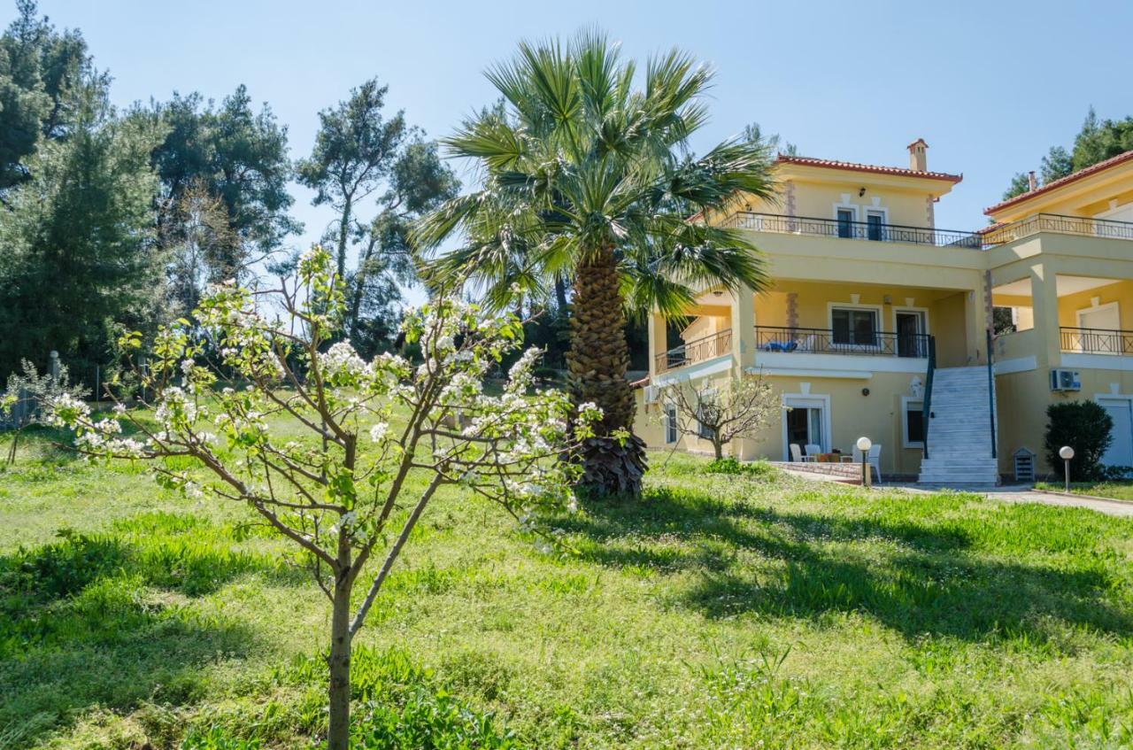 Kyrana Apartments Paliúri Kültér fotó