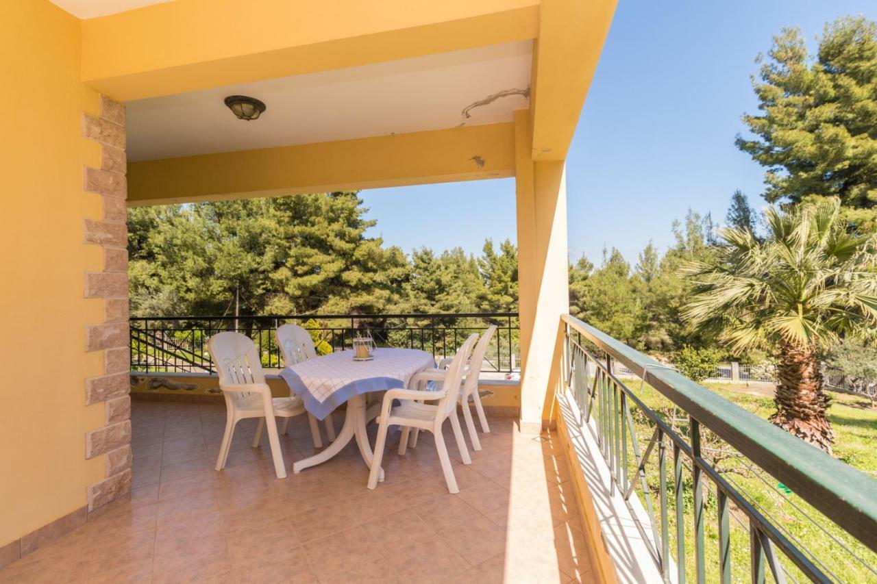 Kyrana Apartments Paliúri Kültér fotó